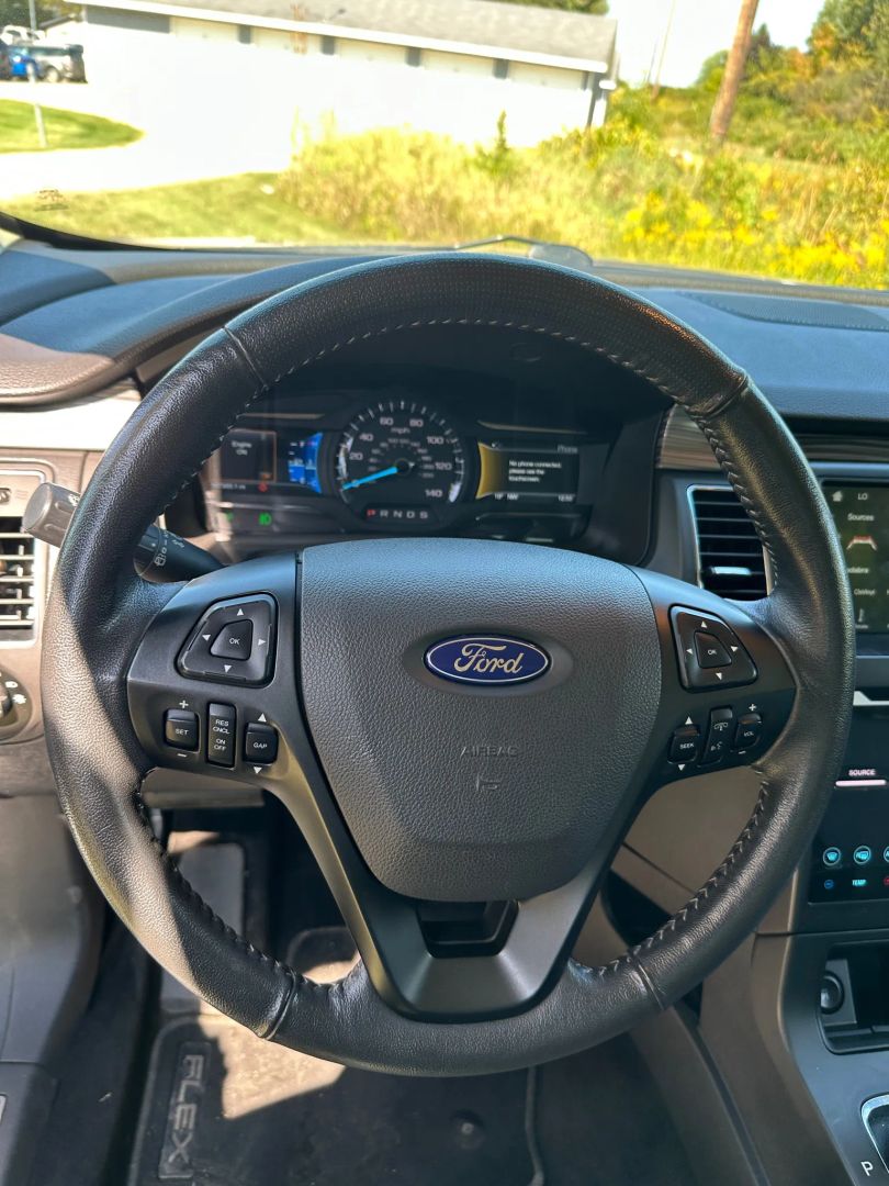 2019 Ford Flex Limited photo 17