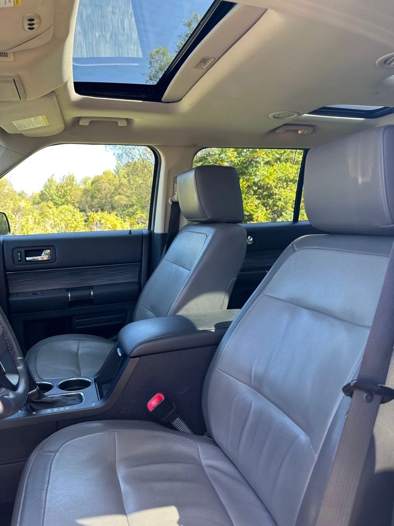 2019 Ford Flex Limited photo 18