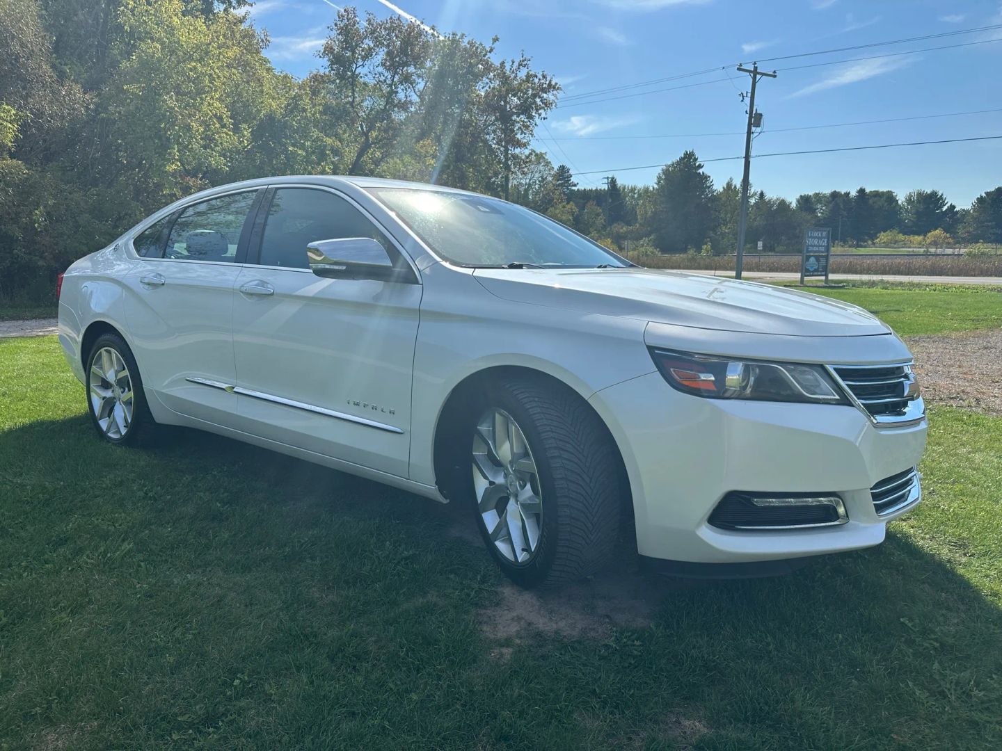 2016 Chevrolet Impala LTZ photo 3