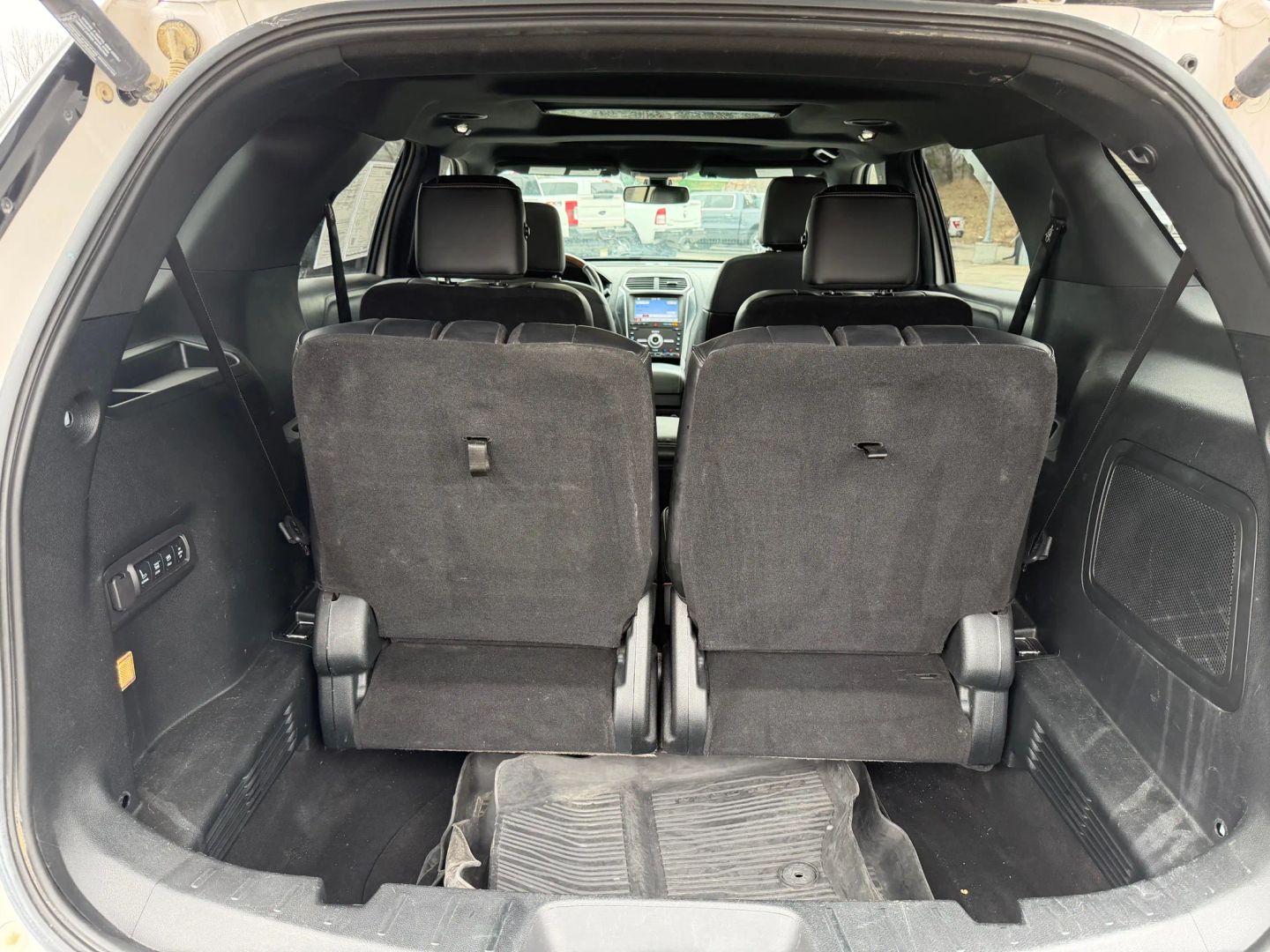 2019 Ford Explorer Platinum - Photo 11