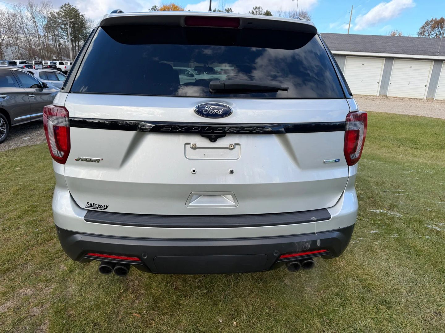 2019 Ford Explorer Sport photo 4