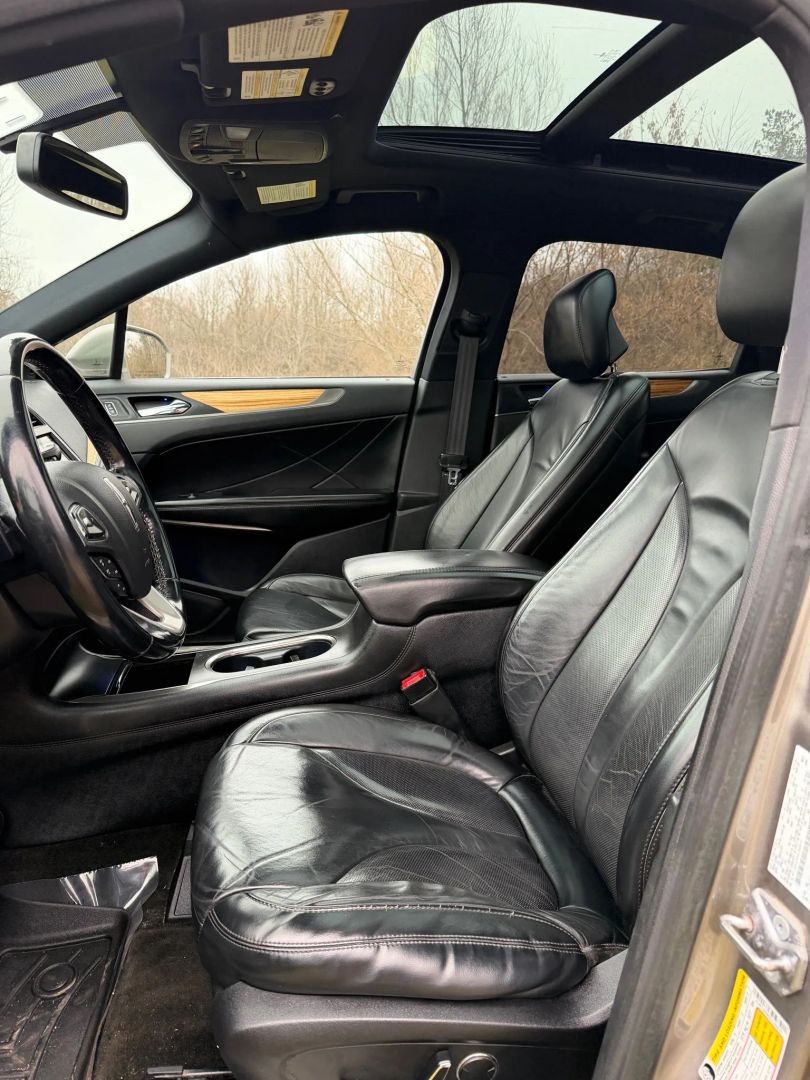 2016 Lincoln MKC Select photo 4