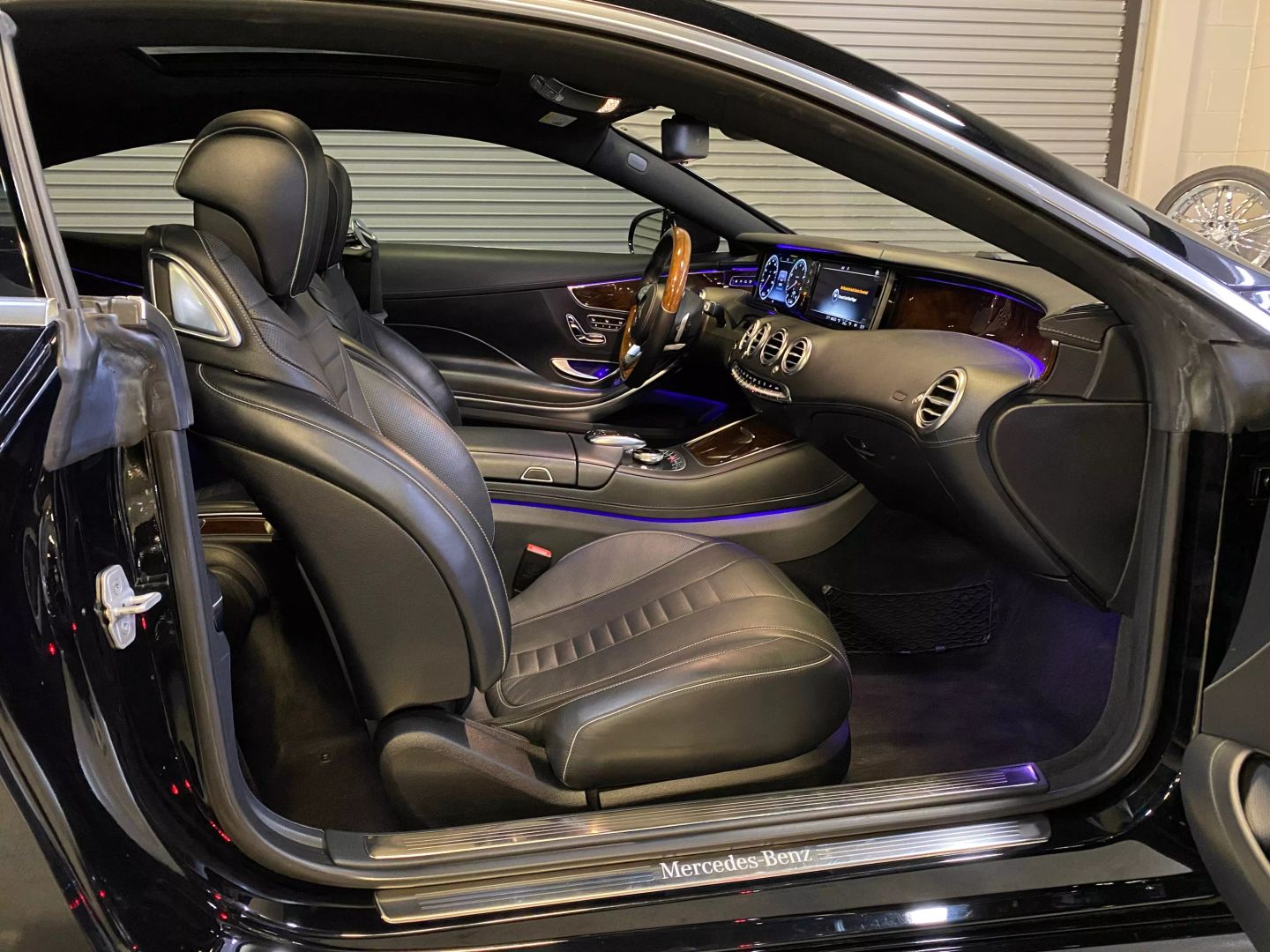 2015 Mercedes Benz S 4MATIC photo 22