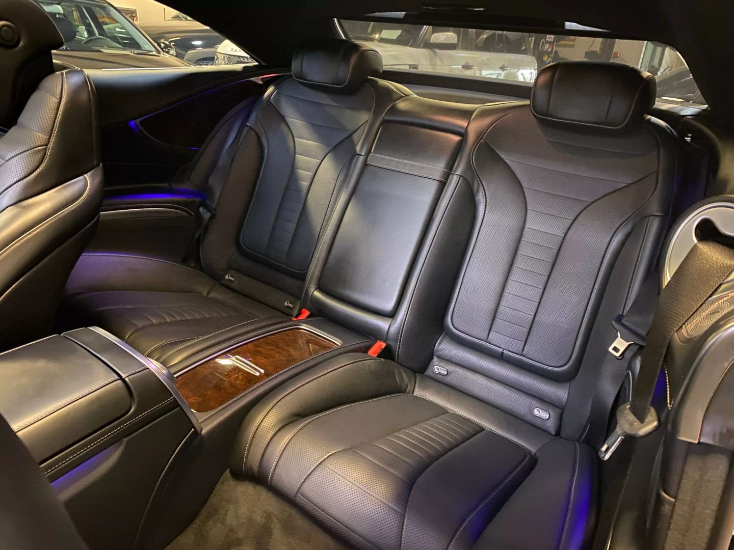 2015 Mercedes Benz S 4MATIC photo 23