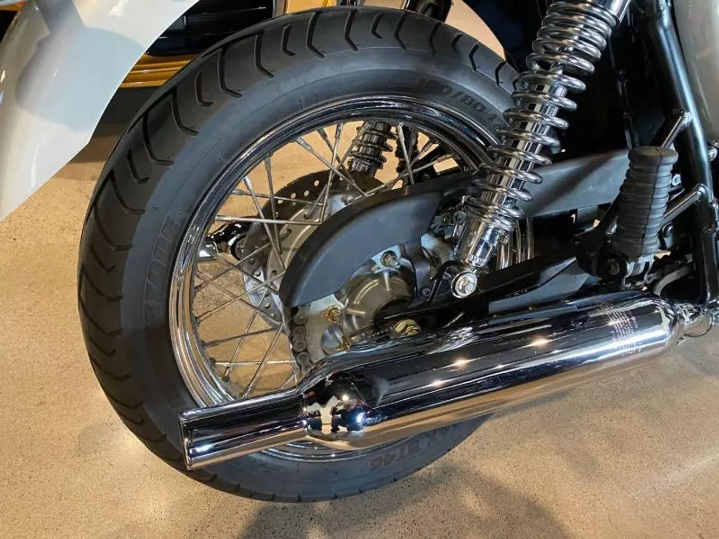 2002 Triumph Bonneville photo 13