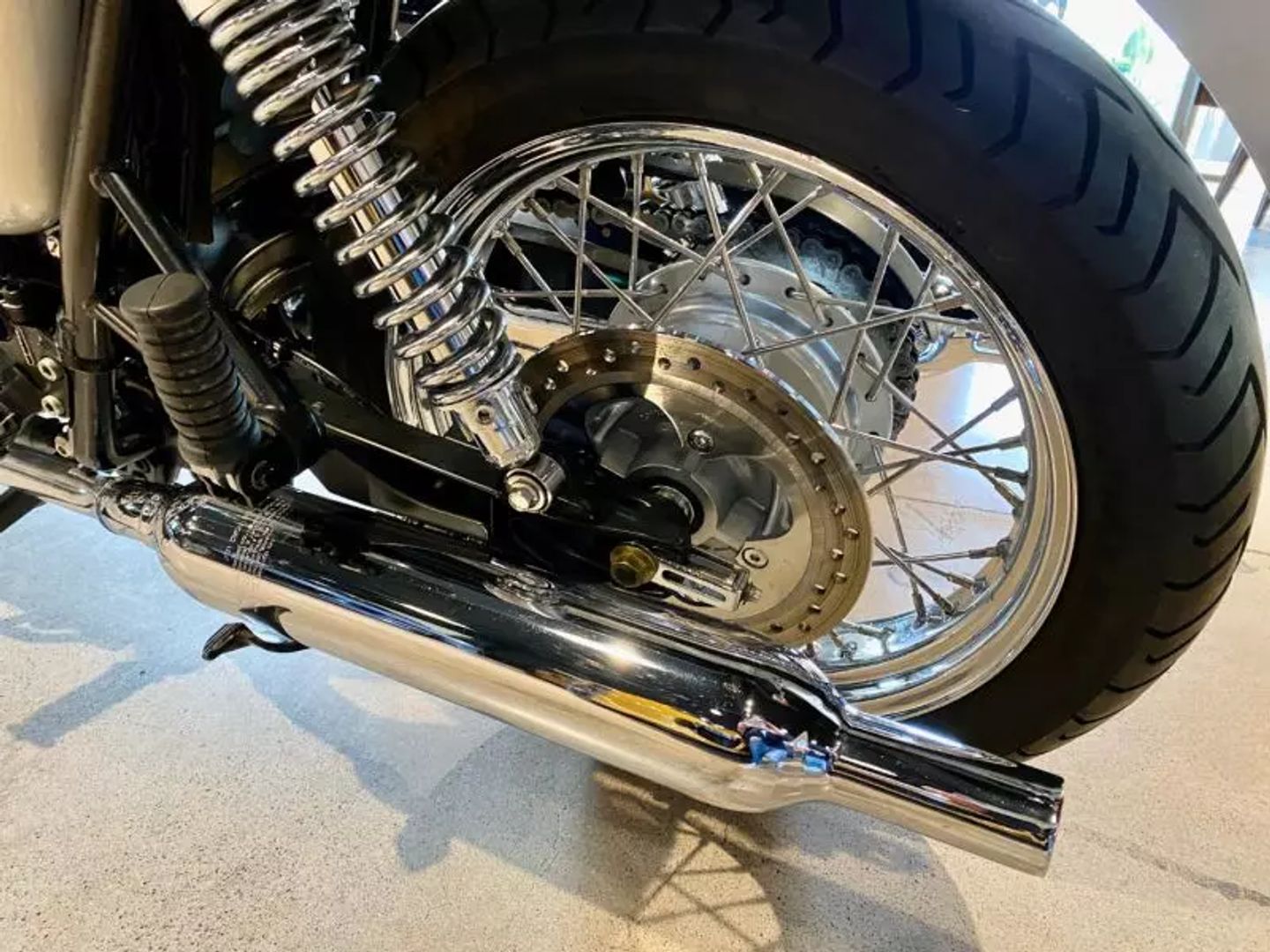 2002 Triumph Bonneville photo 18