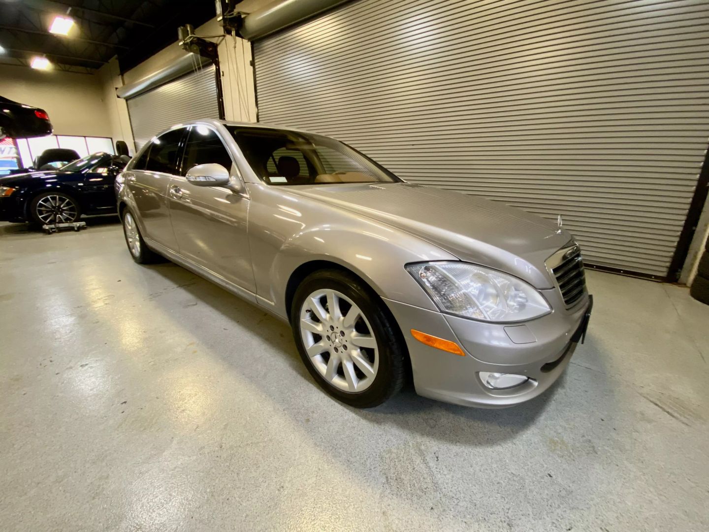 2007 Mercedes Benz S 550 photo 7