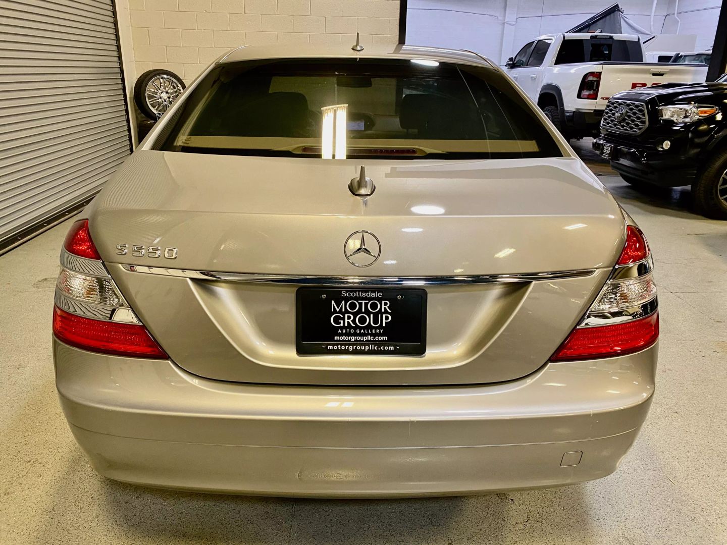 2007 Mercedes Benz S 550 photo 9