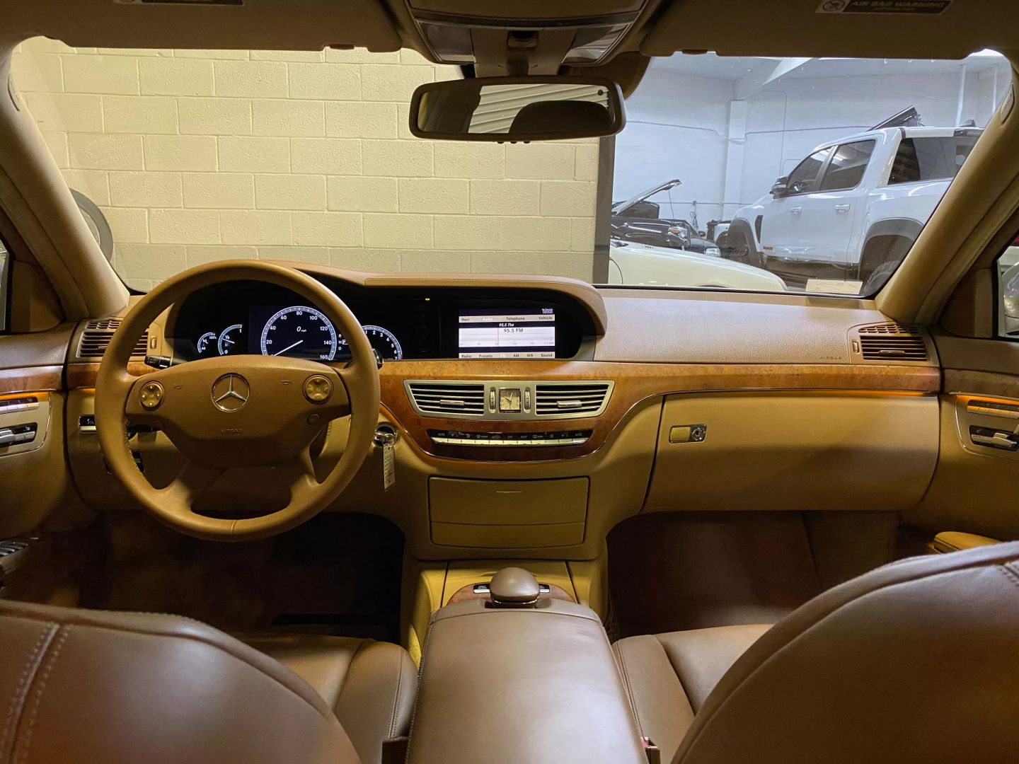 2007 Mercedes Benz S 550 photo 13
