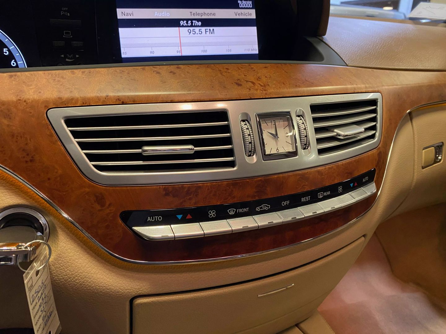 2007 Mercedes Benz S 550 photo 22