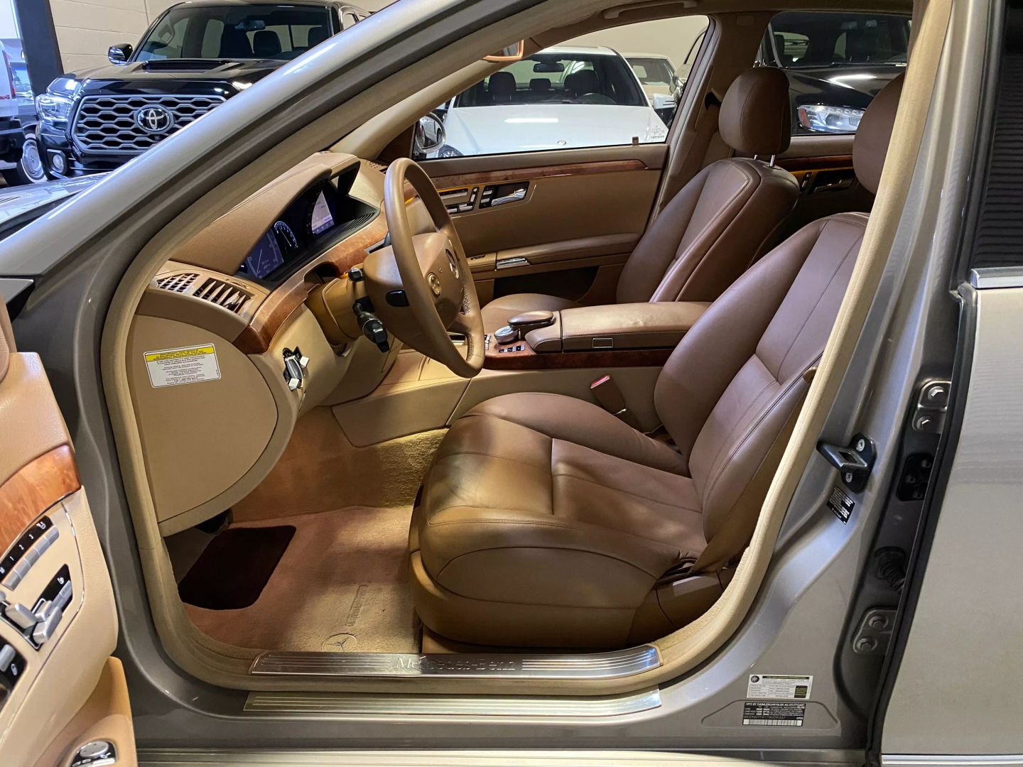 2007 Mercedes Benz S 550 photo 33