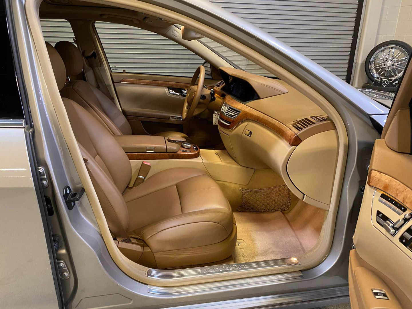2007 Mercedes Benz S 550 photo 38
