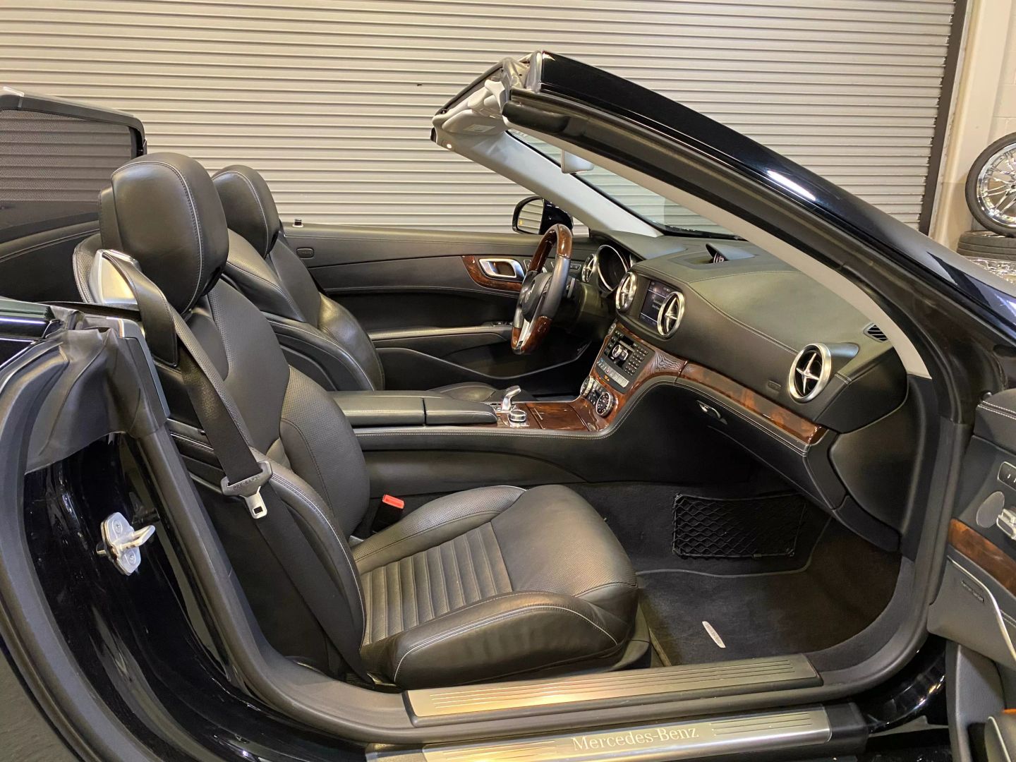 2013 Mercedes Benz SL 550 photo 43