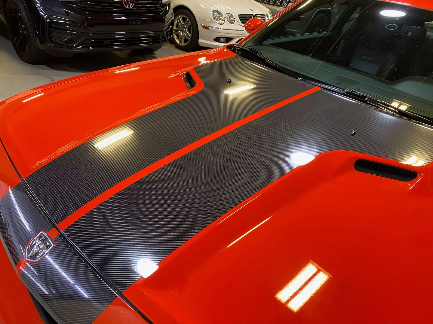 2009 Dodge Challenger SRT8 photo 7