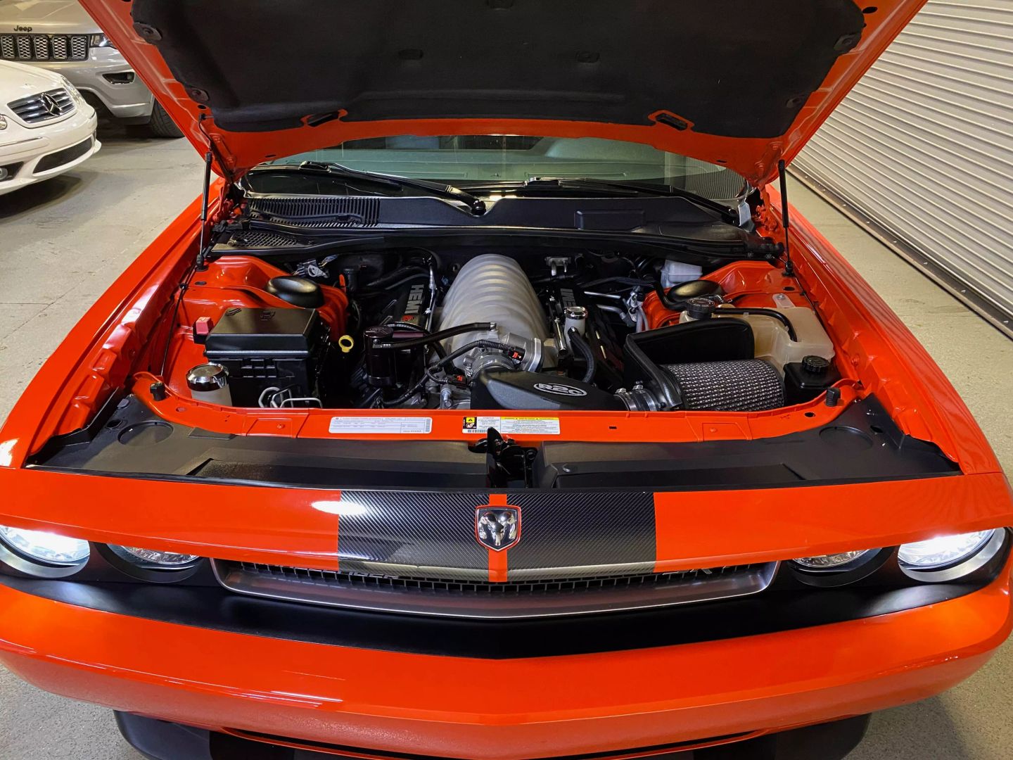 2009 Dodge Challenger SRT8 photo 30