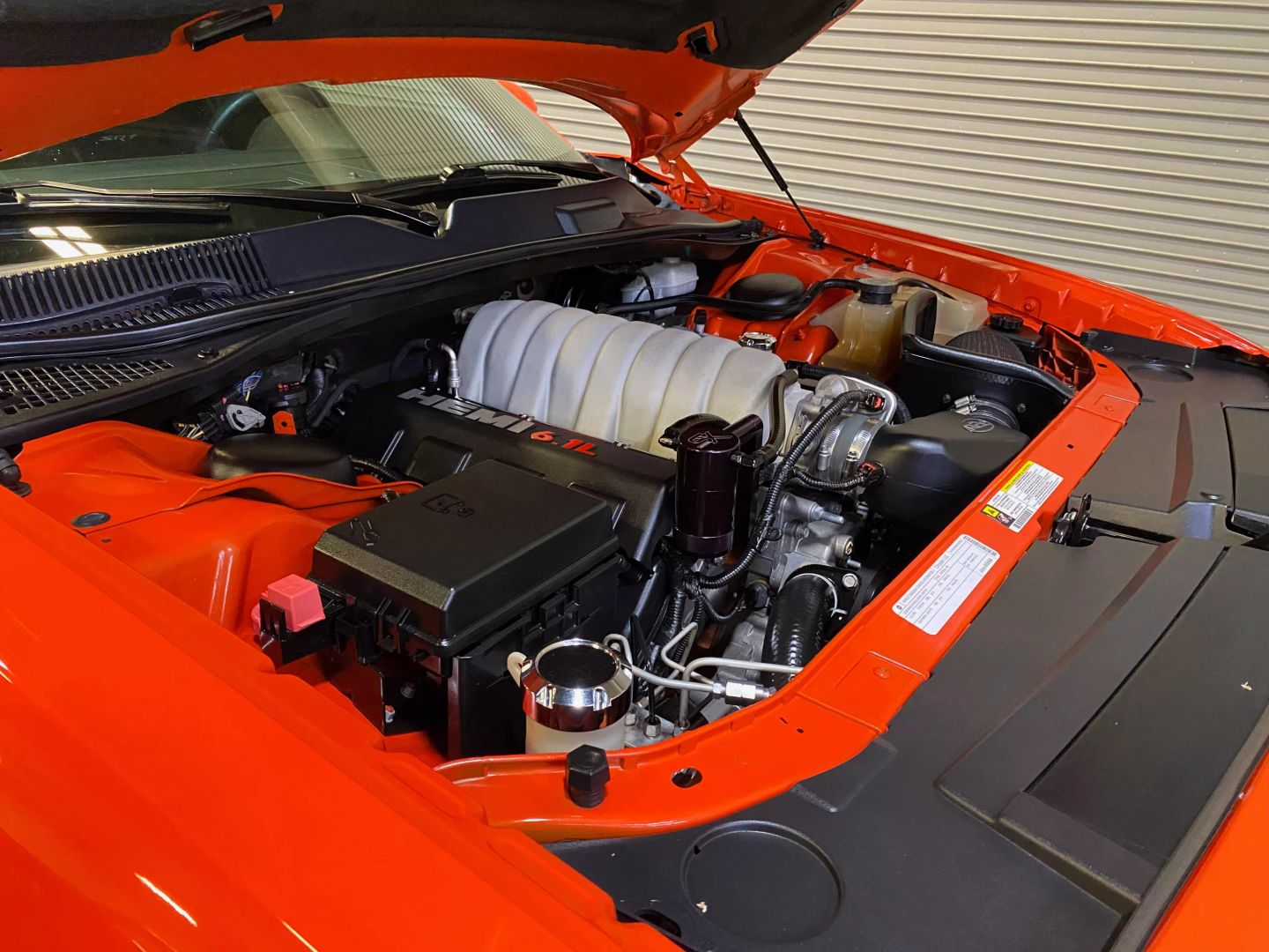 2009 Dodge Challenger SRT8 photo 31