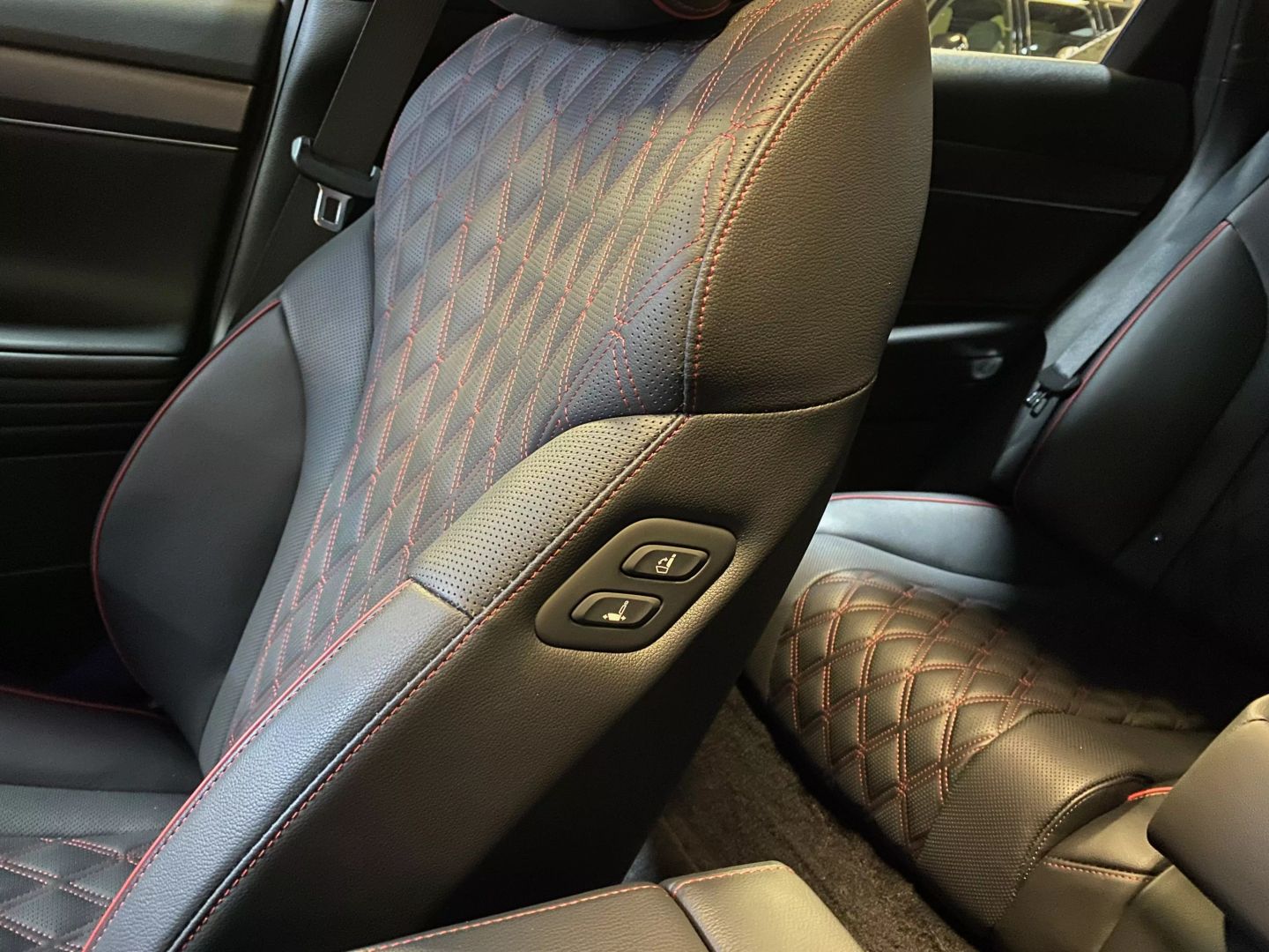 2024 Genesis G80 3.5T Sport AWD photo 45