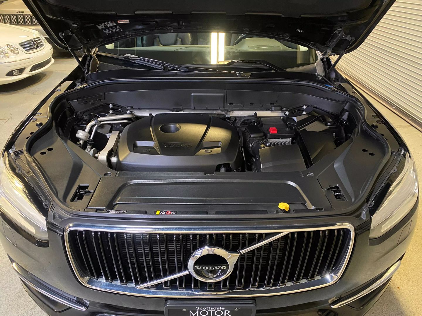 2017 Volvo XC90 Momentum photo 13