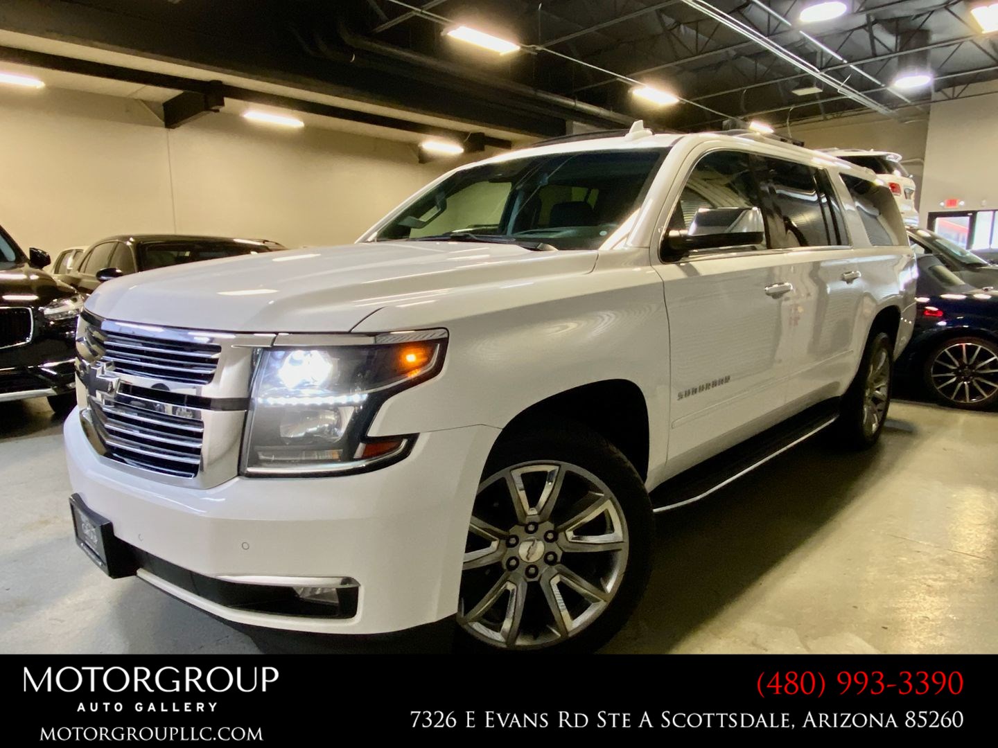 2017 Chevrolet Suburban Premier photo 2