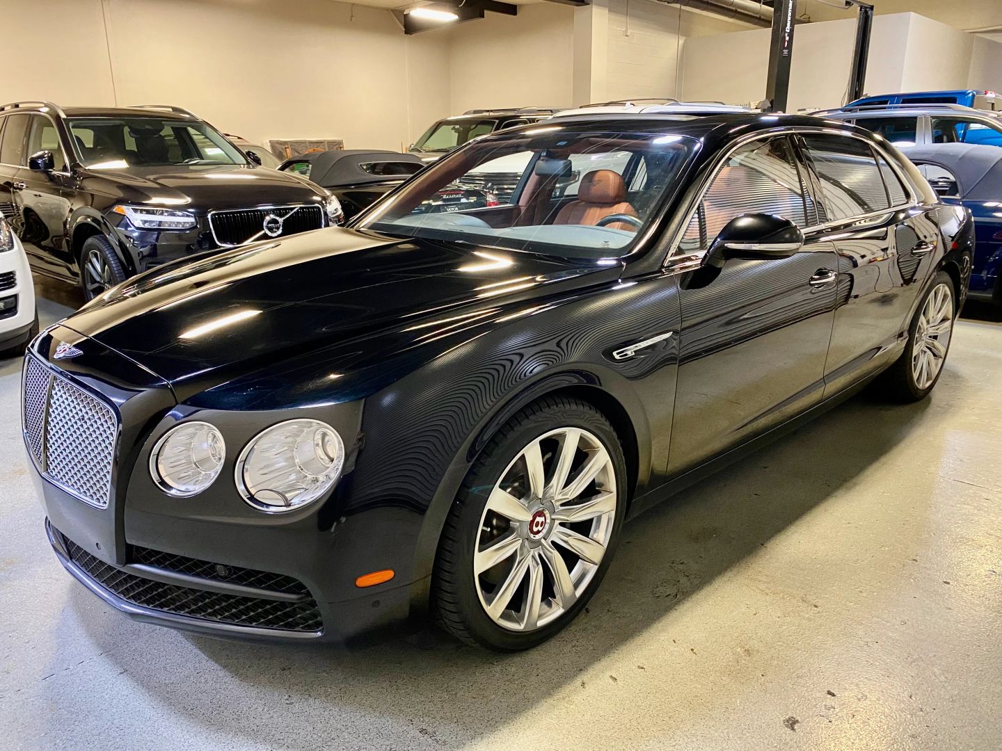 2015 Bentley Flying Spur V8 photo 2