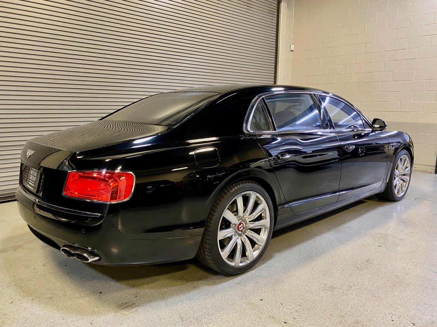 2015 Bentley Flying Spur V8 photo 8