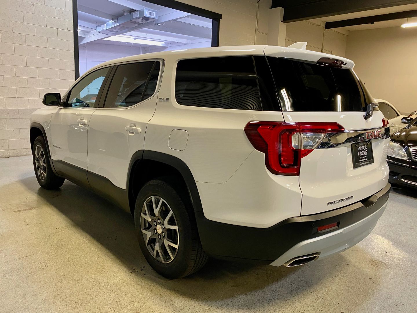2022 Gmc Acadia SLE photo 6