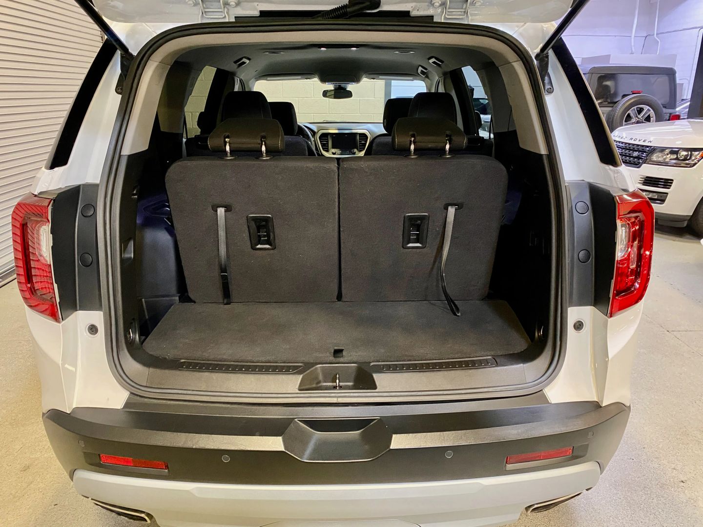 2022 Gmc Acadia SLE photo 35