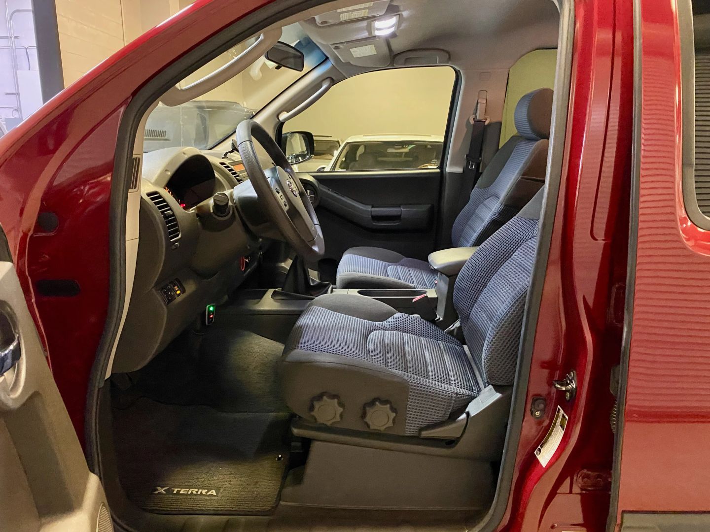 2005 Nissan Xterra photo 30