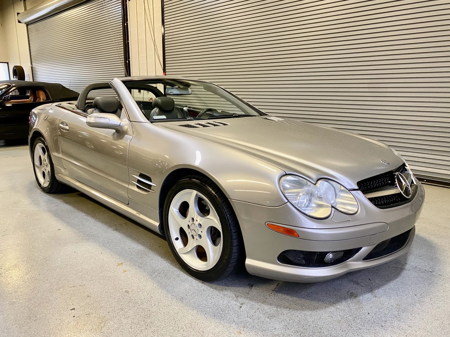 2005 Mercedes Benz SL 500 photo 4