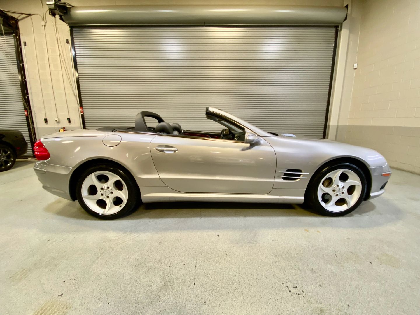 2005 Mercedes Benz SL 500 photo 13