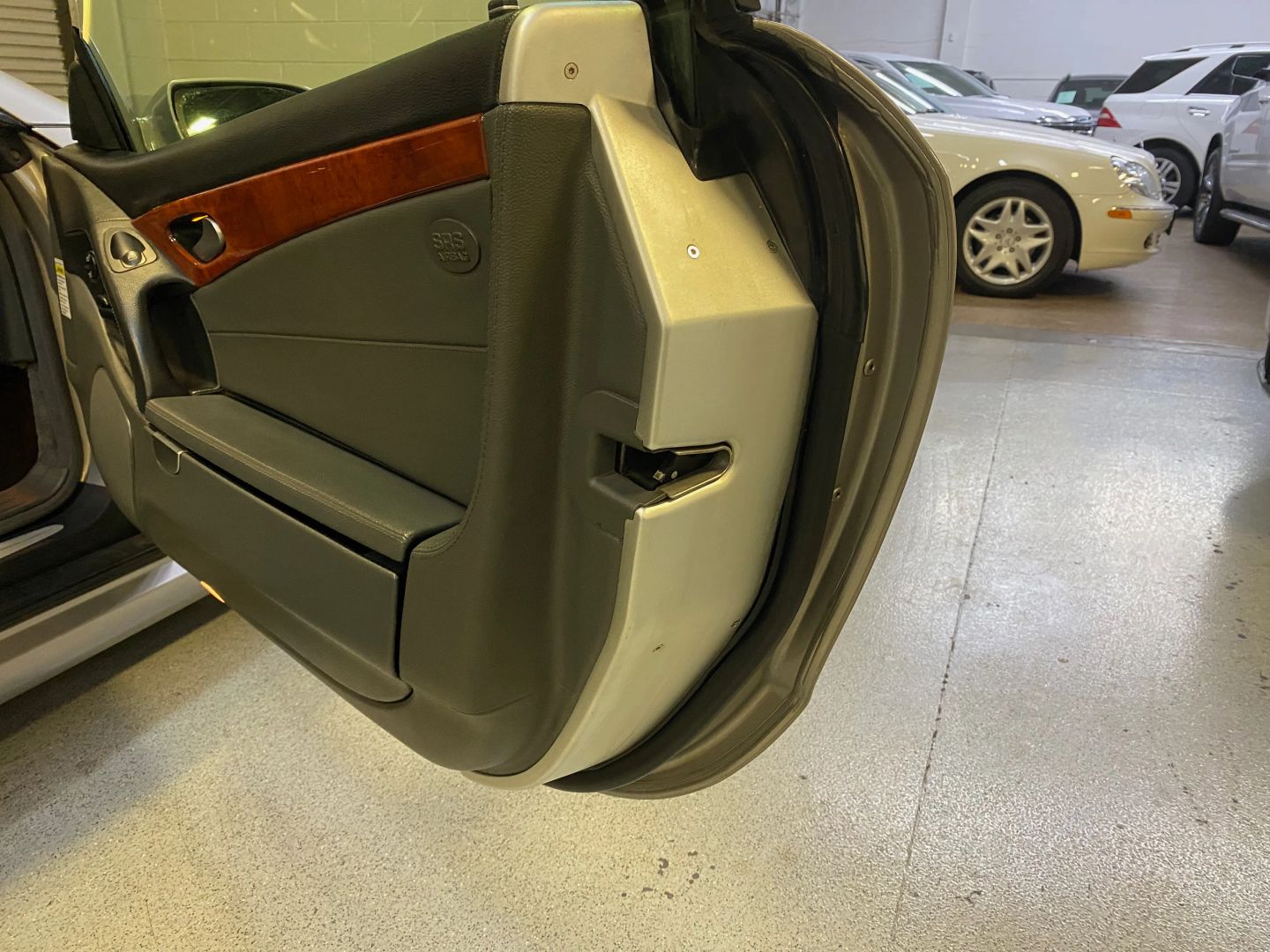 2005 Mercedes Benz SL 500 photo 39