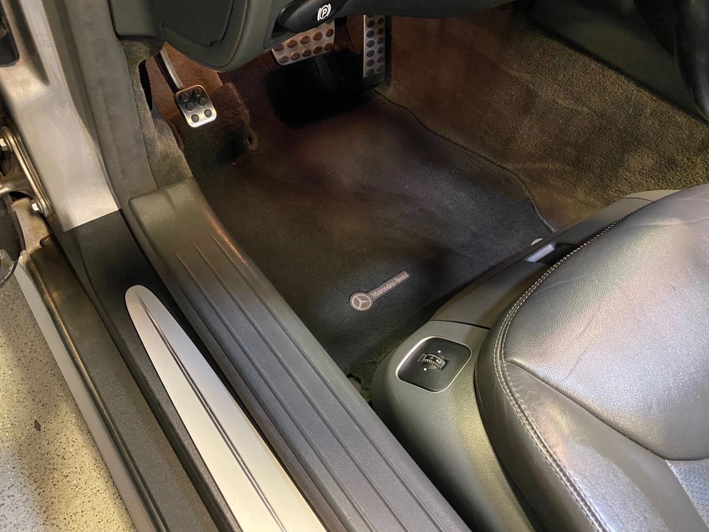 2005 Mercedes Benz SL 500 photo 43