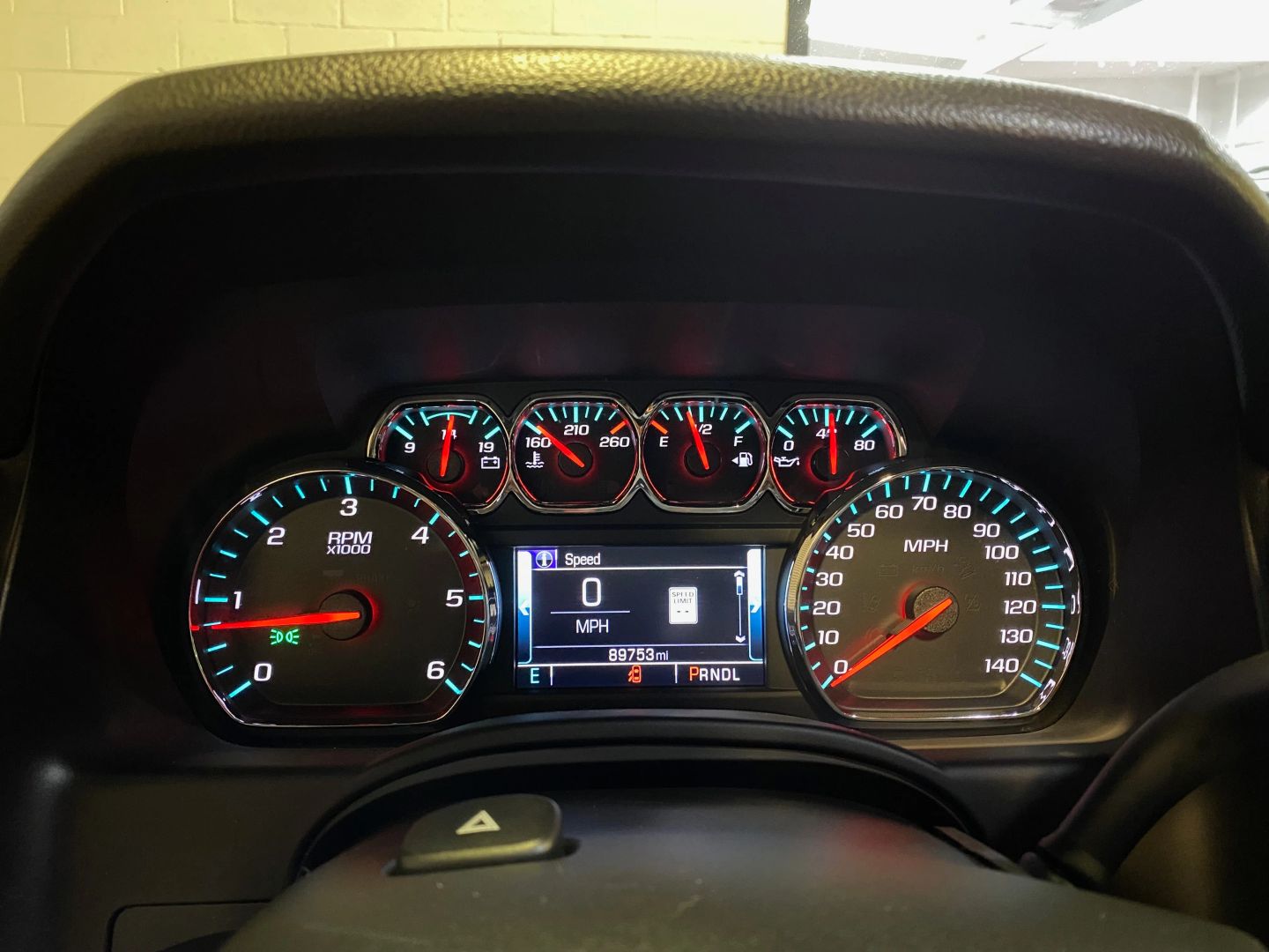 2017 Chevrolet Suburban LT photo 10