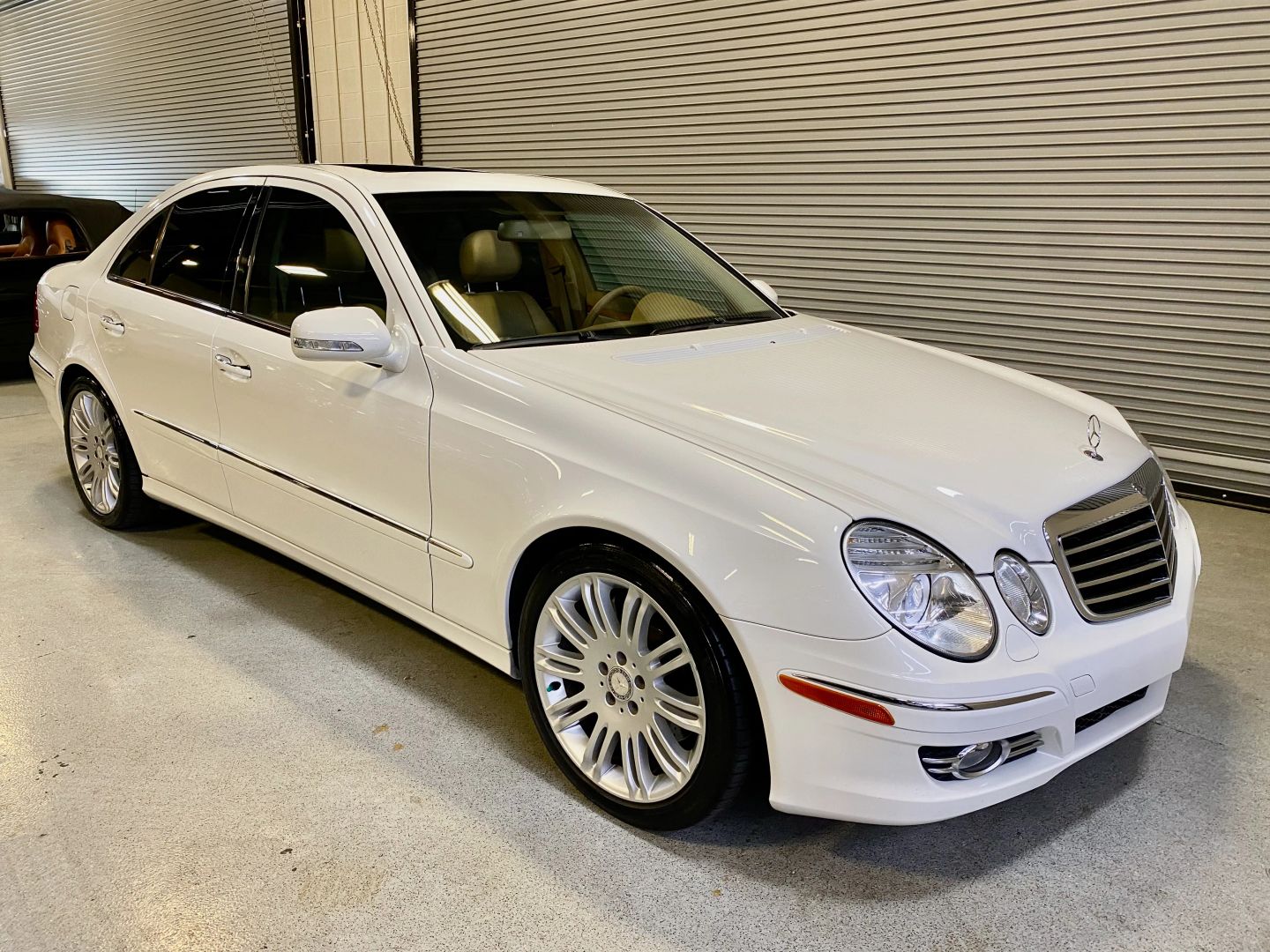2008 Mercedes Benz E 350 Sedan photo 6
