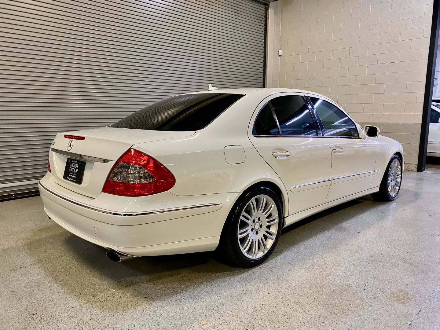 2008 Mercedes Benz E 350 Sedan photo 10