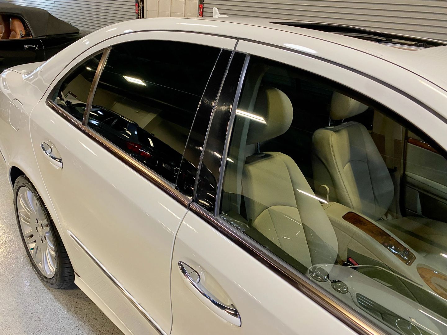 2008 Mercedes Benz E 350 Sedan photo 14