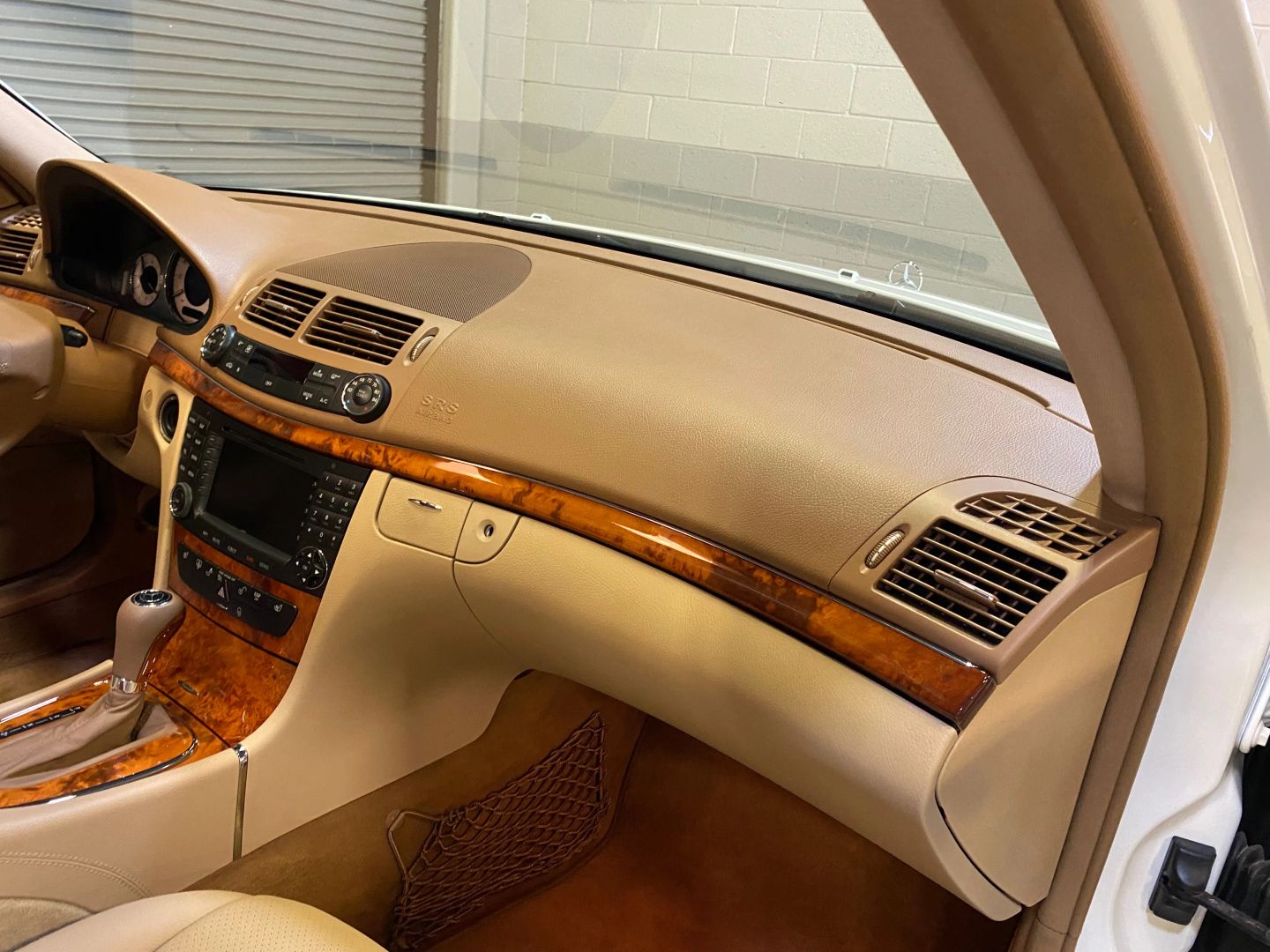 2008 Mercedes Benz E 350 Sedan photo 19