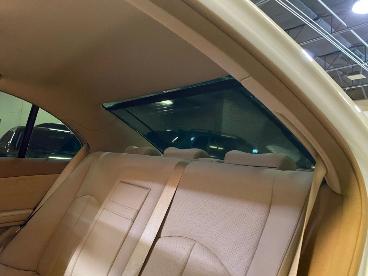2008 Mercedes Benz E 350 Sedan photo 24