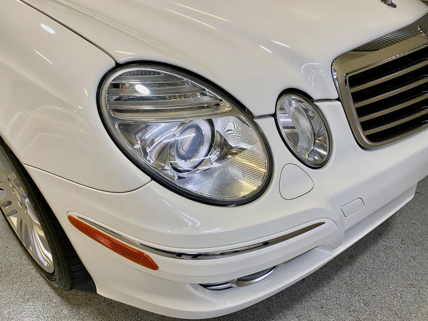 2008 Mercedes Benz E 350 Sedan photo 33