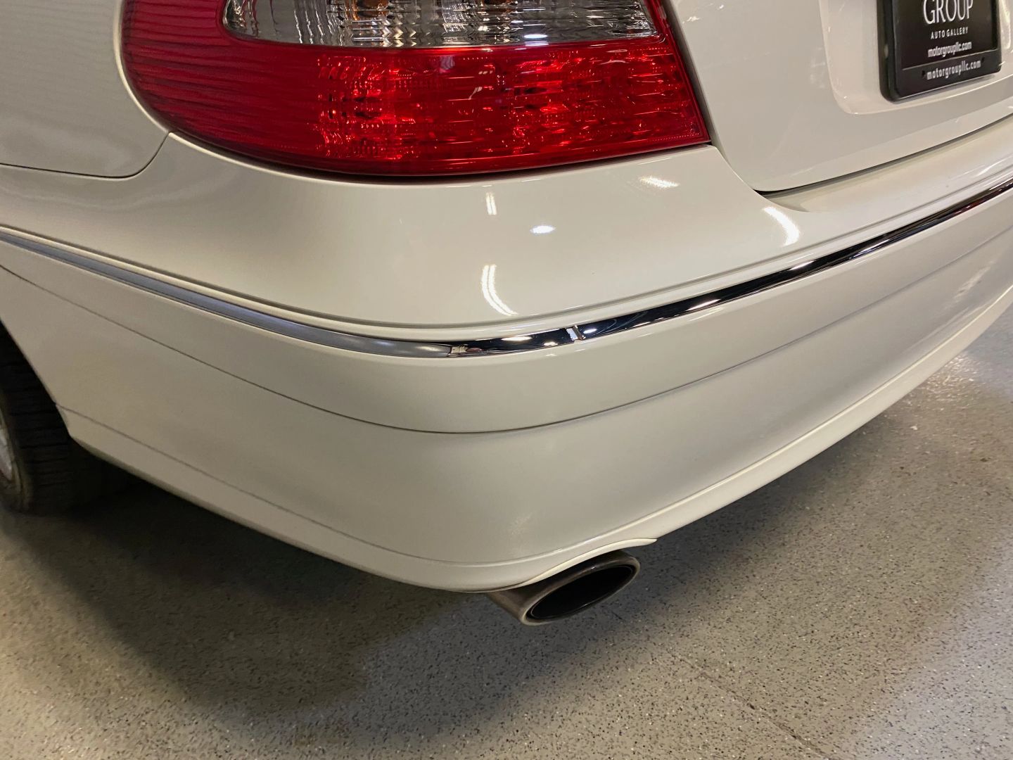 2008 Mercedes Benz E 350 Sedan photo 43