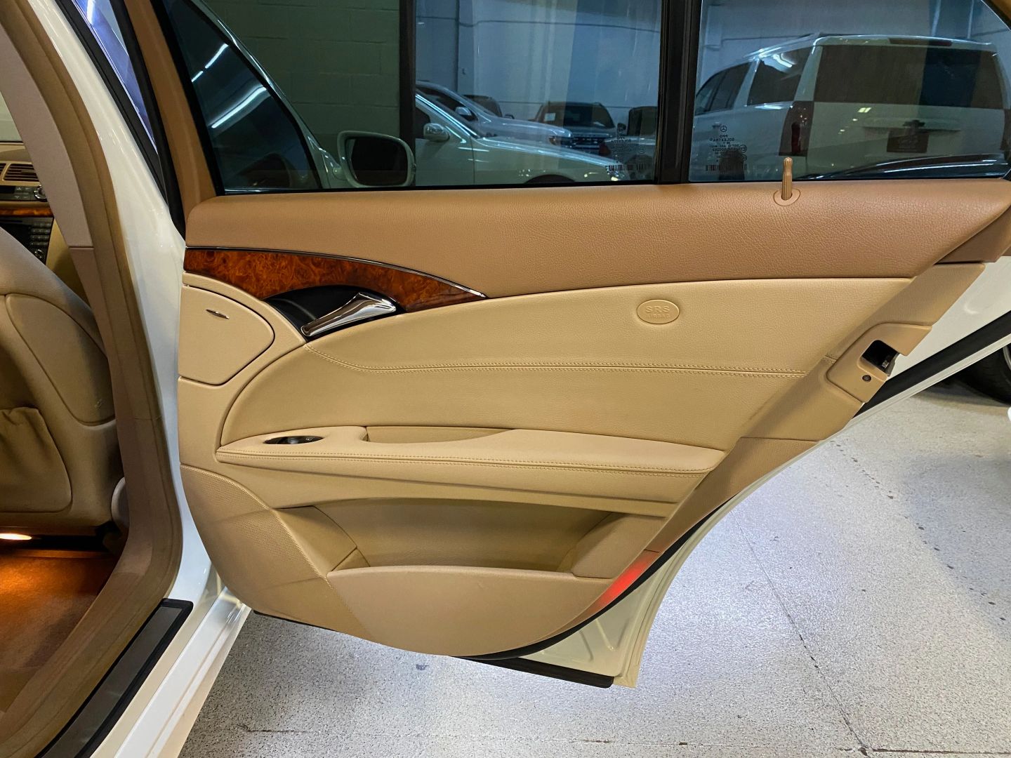 2008 Mercedes Benz E 350 Sedan photo 49
