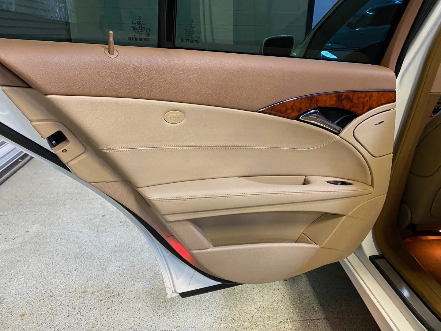 2008 Mercedes Benz E 350 Sedan photo 51