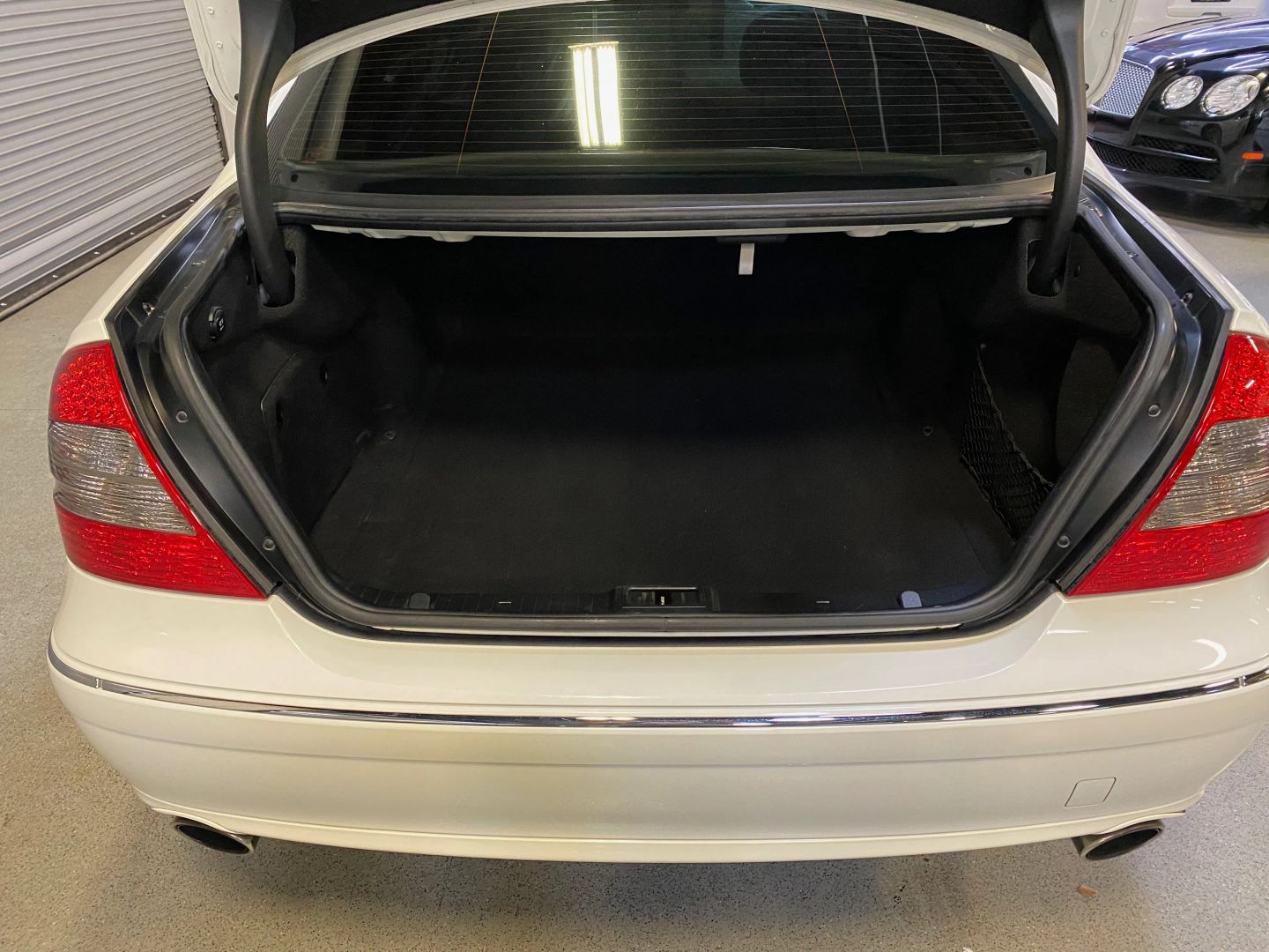 2008 Mercedes Benz E 350 Sedan photo 52