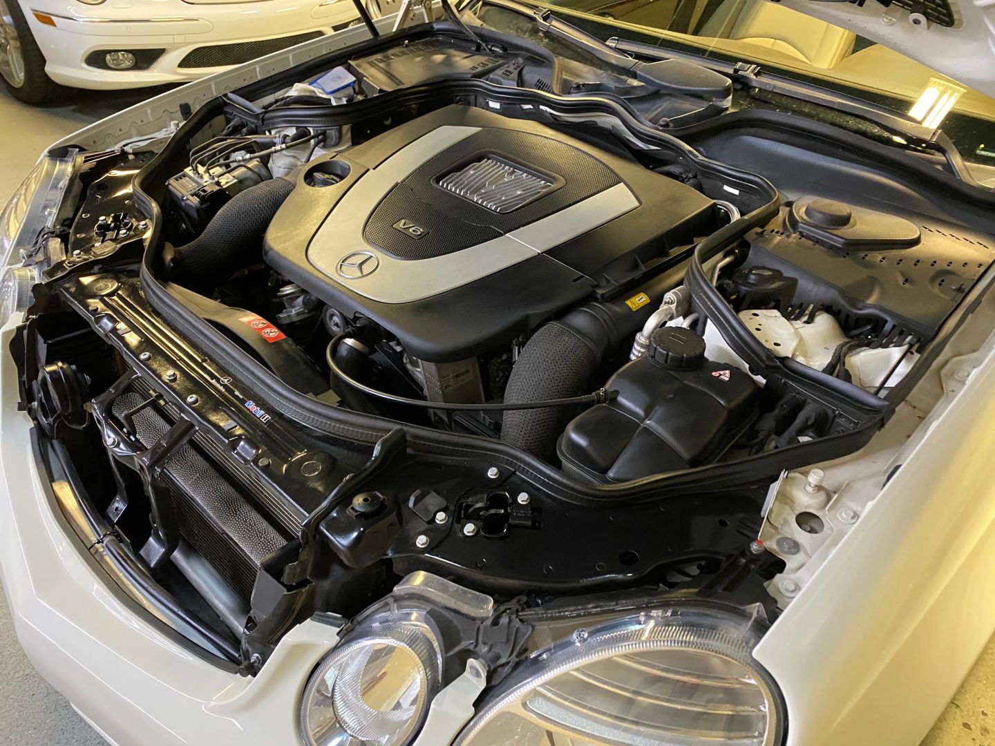 2008 Mercedes Benz E 350 Sedan photo 53