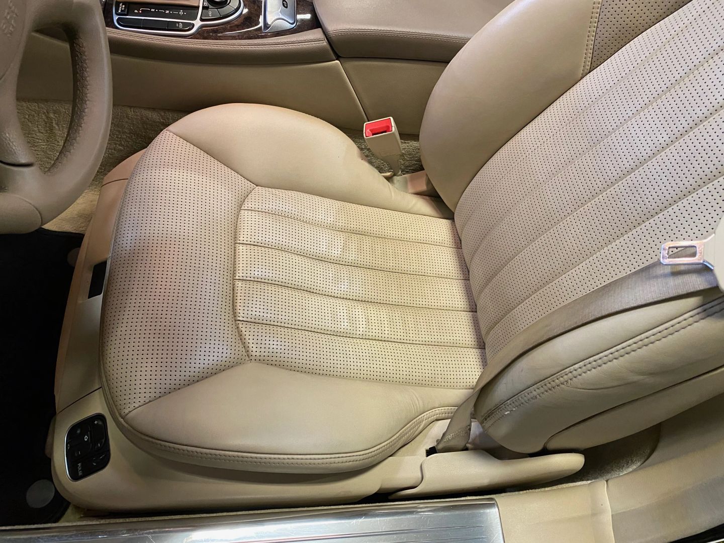 2007 Mercedes Benz SL 55 AMG photo 30