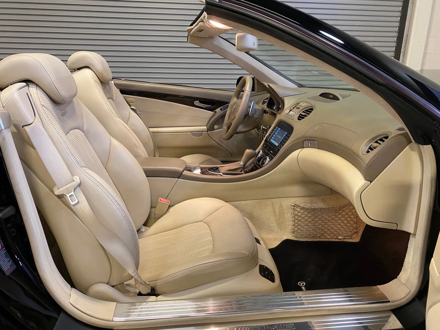 2007 Mercedes Benz SL 55 AMG photo 35