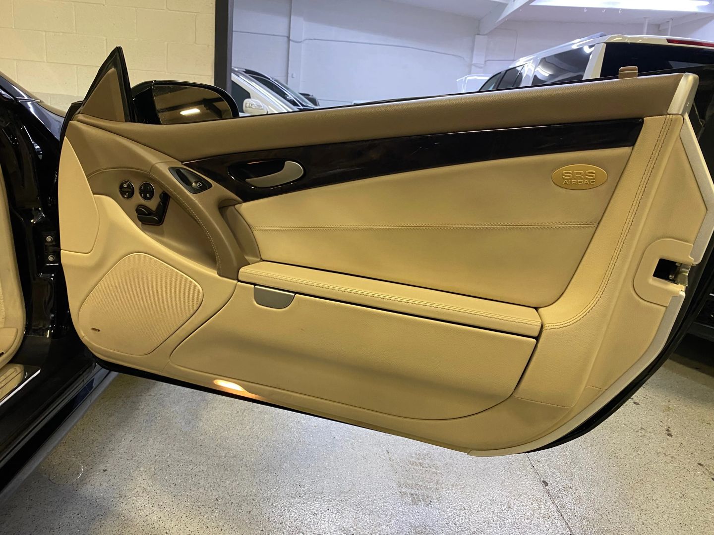 2007 Mercedes Benz SL 55 AMG photo 38