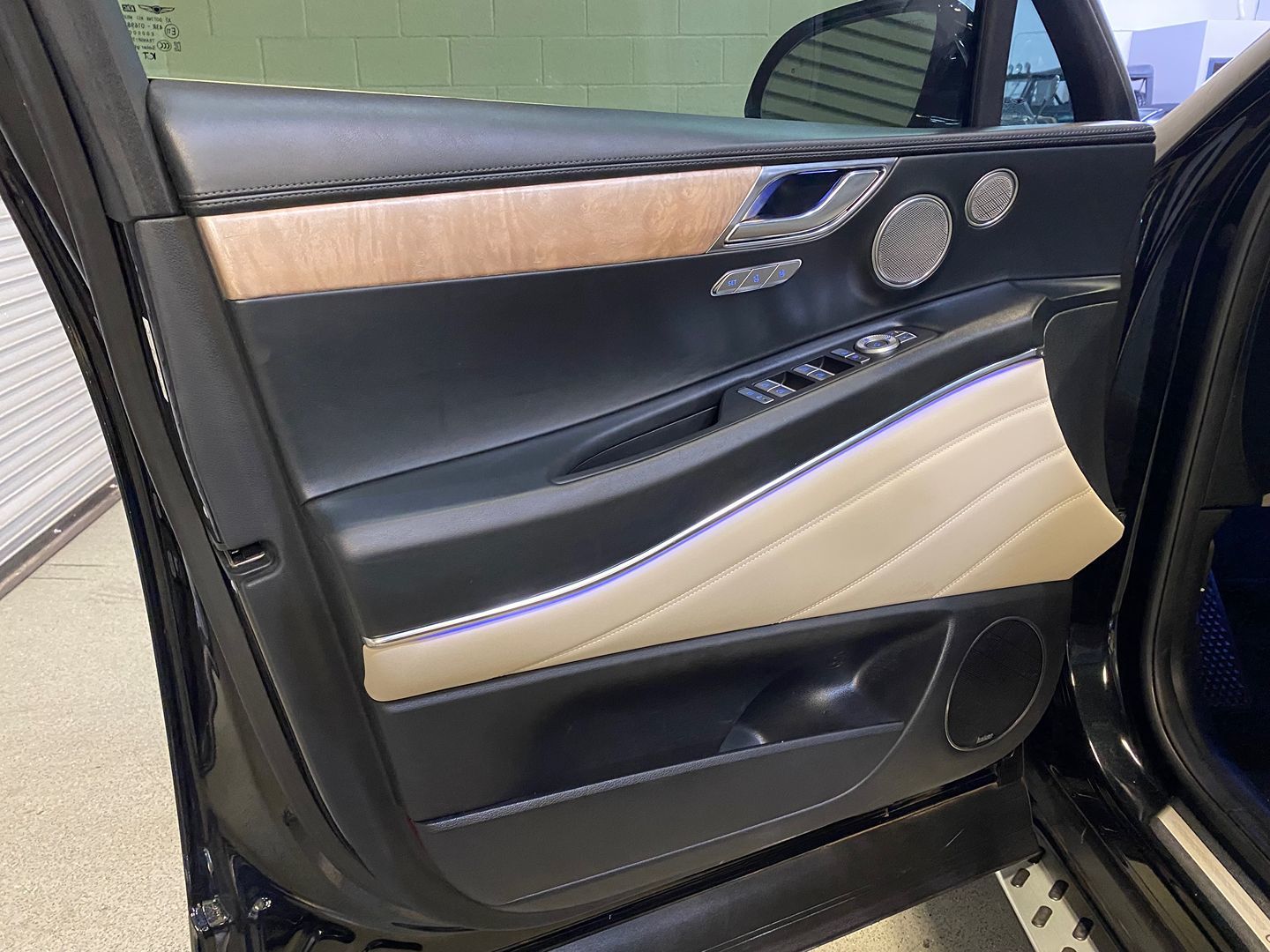 2021 GENESIS GV80 Standard - Photo 14