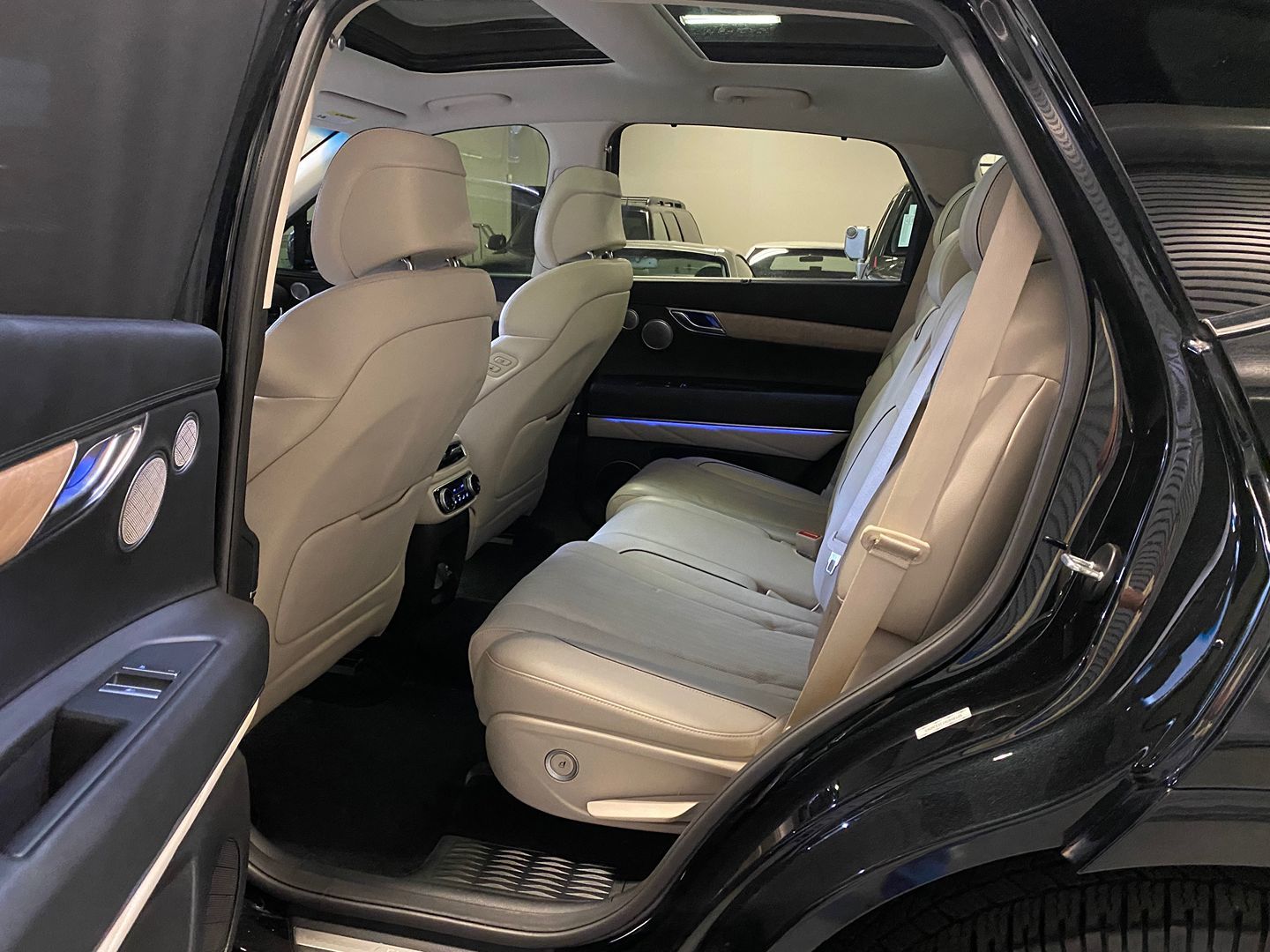 2021 GENESIS GV80 Standard - Photo 33