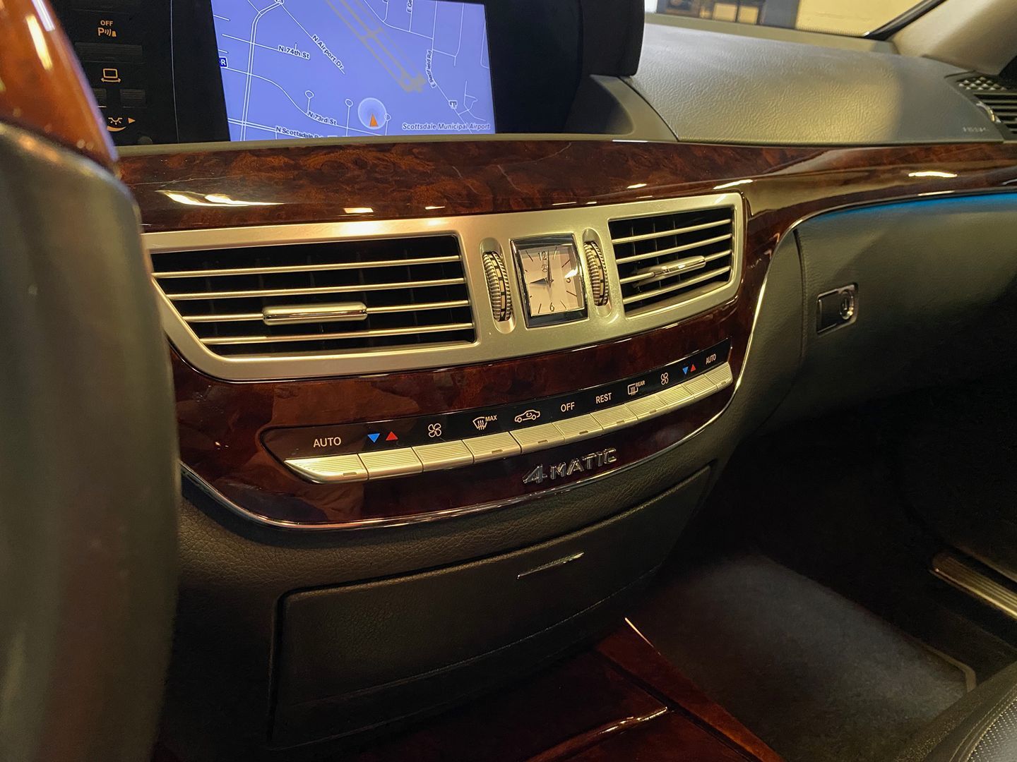 2010 Mercedes-Benz S-Class S550 - Photo 22